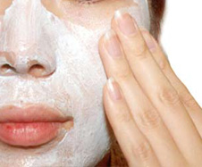 exfoliating-face-mask