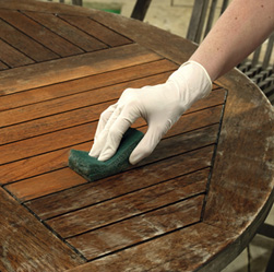 scrubbing_with_pad