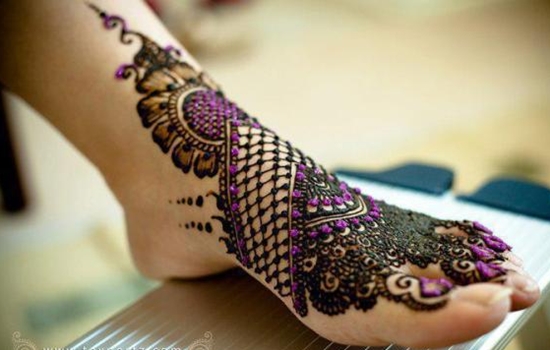 Most Beautiful Mehndi Designs 2012
