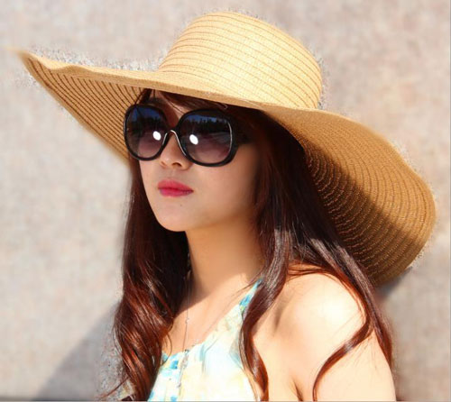 Ladies Straw Hats
