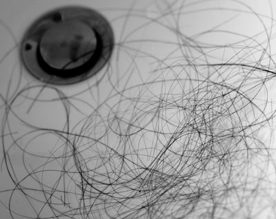 hairs in bathtub
