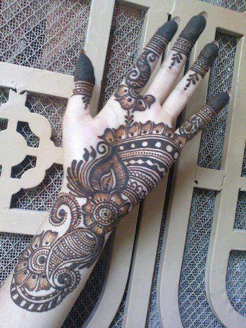 Nice Mehndi design