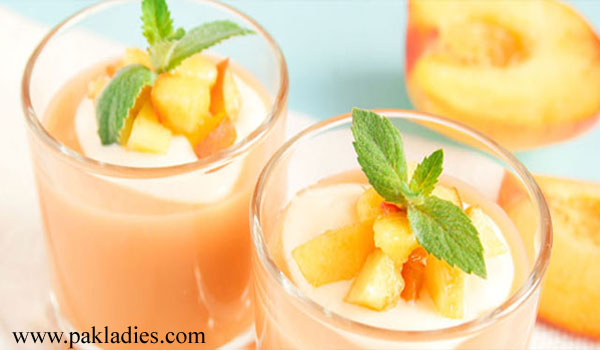 Peach and Coconut Milk Smoothie