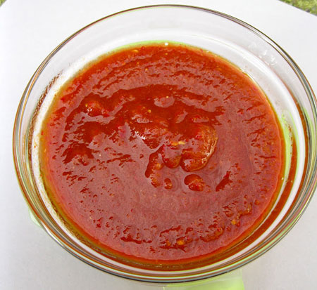 Hot and Spicy Makhani Chicken Roll