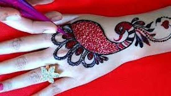Red and Black Mehndi Designs