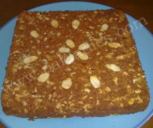 How to Make Almond Cake