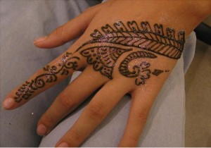 Fancy Mehndi Designs 6