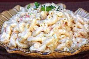 How to Make Macaroni and Cheese Salad