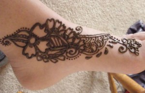 Eid Henna design for feet