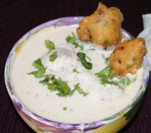 dahi pakora