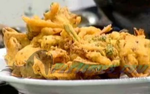 Chicken Pakoray with Vegetables