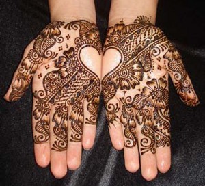 Beautiful Arabic Mehndi
