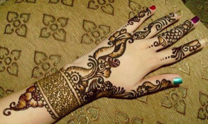 beautiful and simple mehndi designs