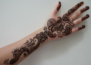 full hand mehndi design
