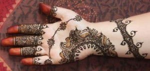 stylish mehndi designs for hands