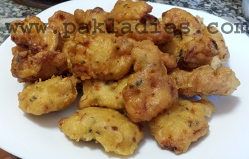 Crispy Chicken Fritters Recipe: Urdu – English