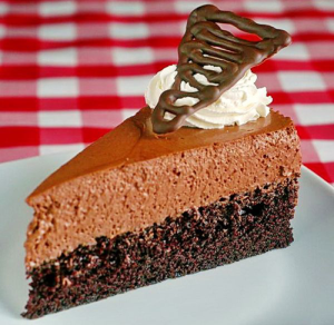Easy Chocolate Mousse Cake Recipe