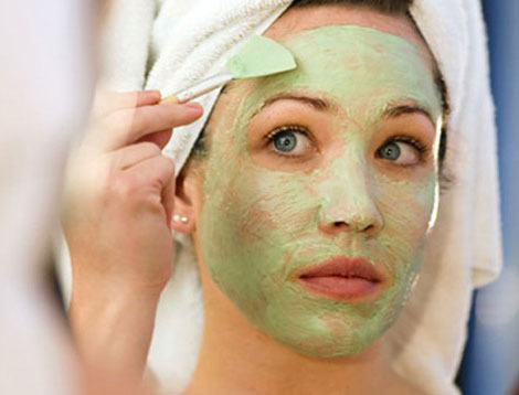 Hydrating and Moisturizing Avocado Peel