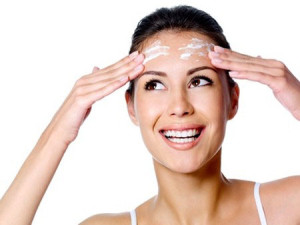 Dr Khurram Mushir Skin Tightening Cream