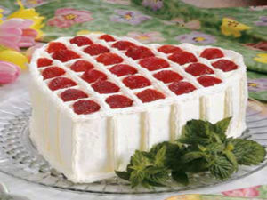 Valentine Strawberry Sponge Cake
