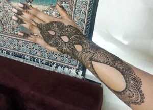 Black Mehndi Designs 2018