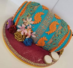 Mehndi Dholki Cake