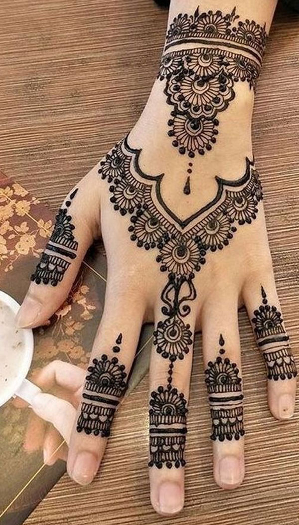 Latest Wedding Mehndi 