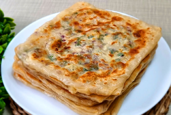cheese onion paratha