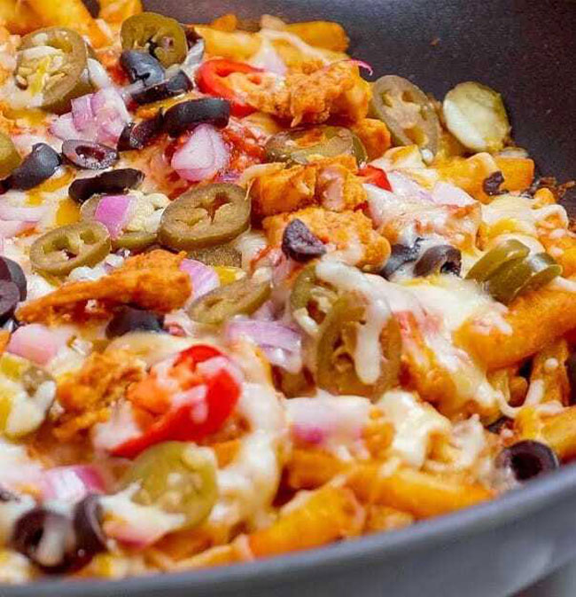 CHICKEN TIKKA PIZZA FRIES