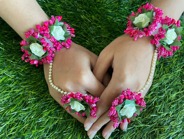 FLOWER GAJRA FOR wedding