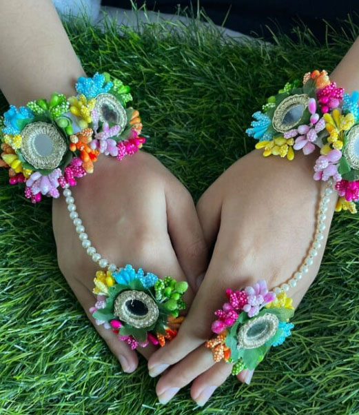 GAJRA Jewellery FOR PARTY