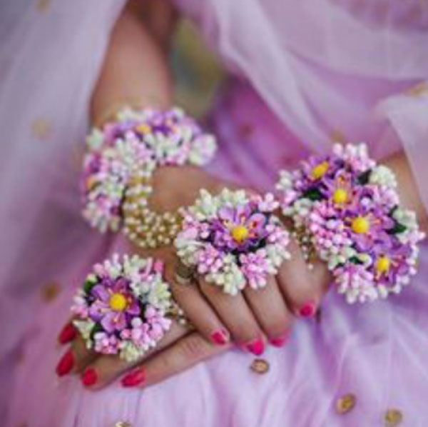 FLOWER GAJRA FOR Family